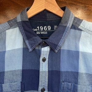 GAP, XL, Blue, Flannel, 1969 100% Cotton, Heavyweight, Long Sleeve Button Down